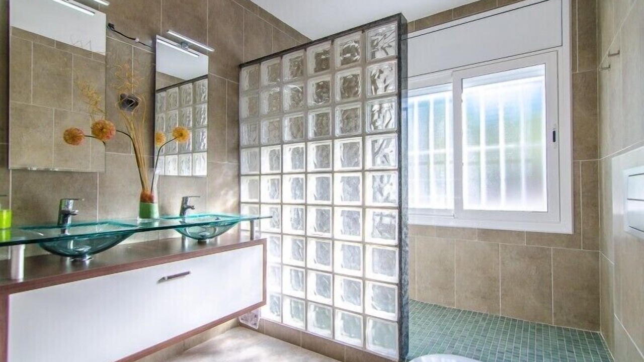 Photo of Bathroom in Mont Barbat