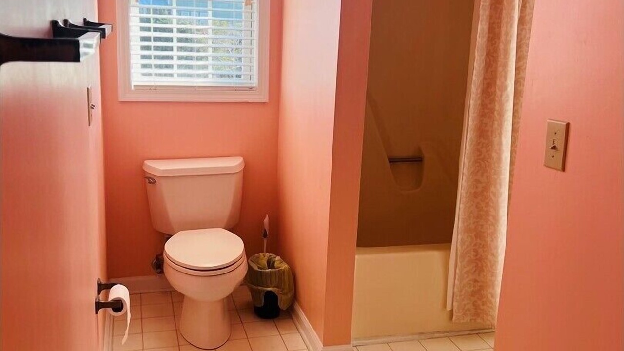 Photo of Bathroom in Holden Beach