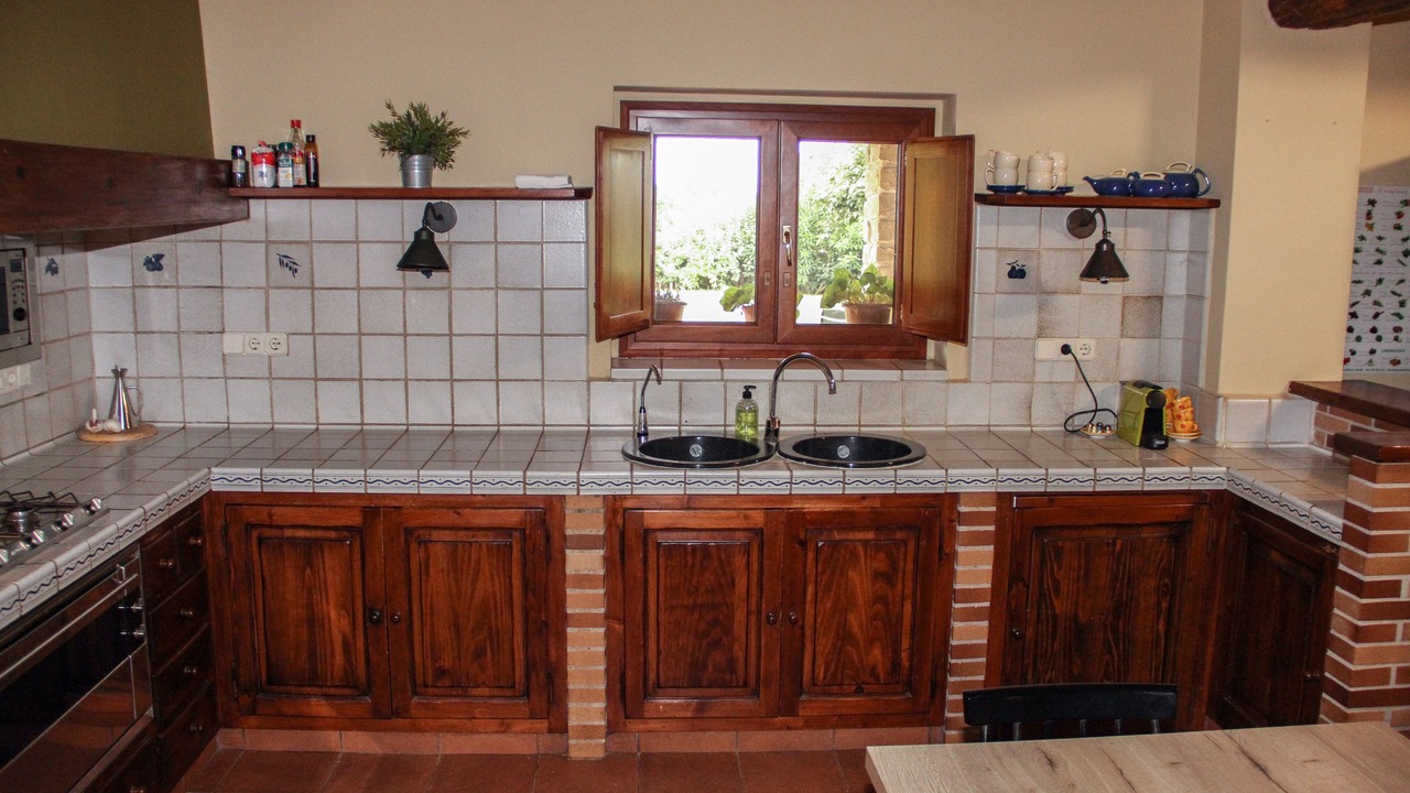 Photo of Kitchen in Llampaies