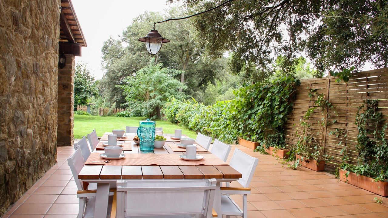 Photo of Outdoor in Llampaies
