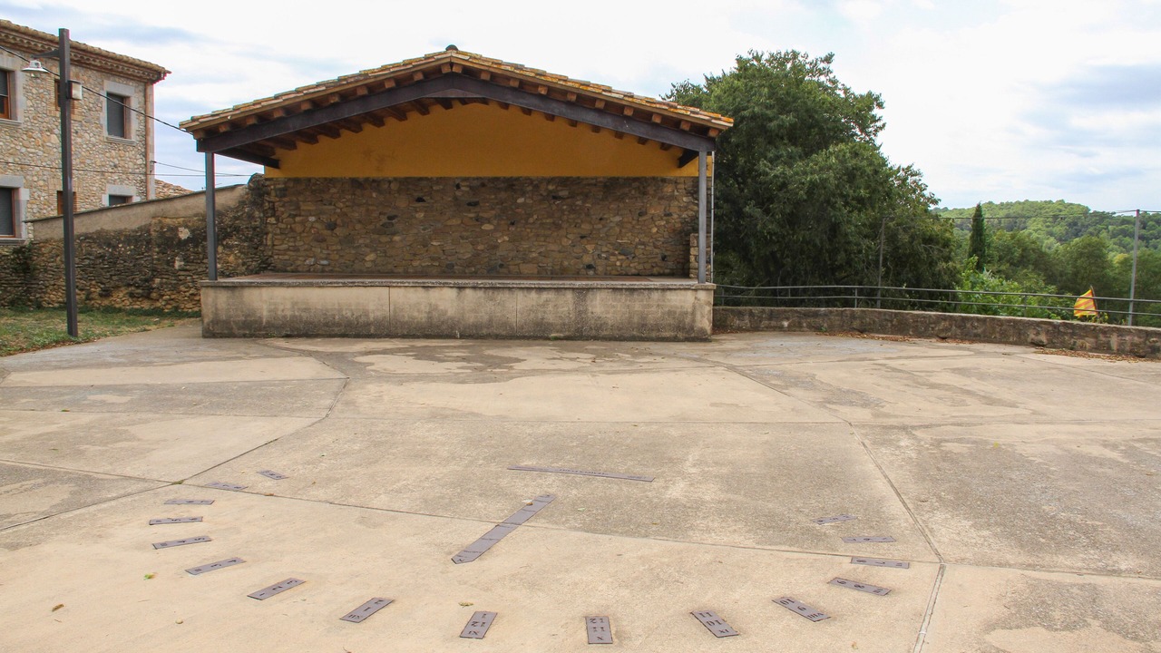 Photo of Outdoor in Llampaies