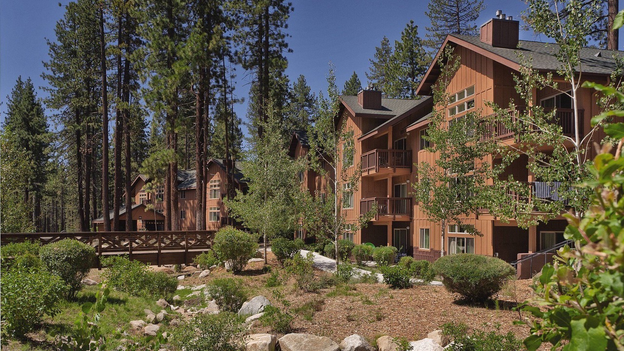 Photo of Outdoor in Round Hill Village