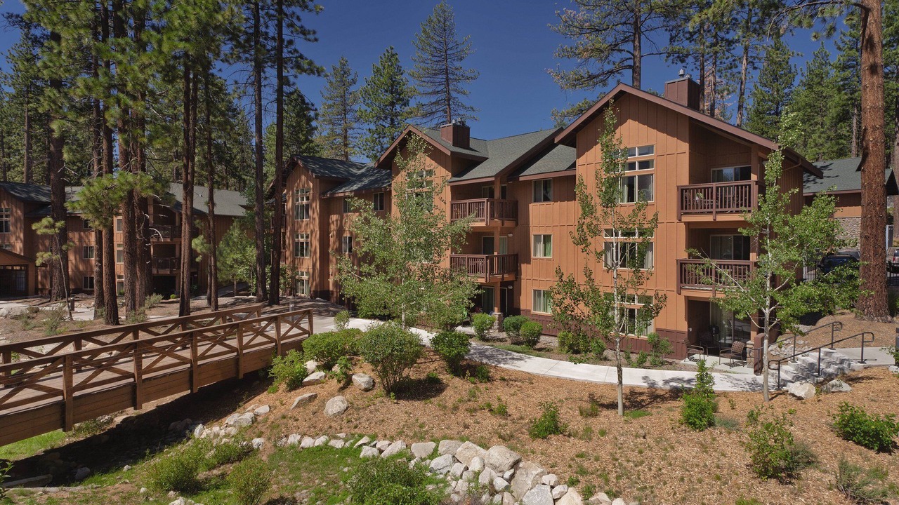 Photo of Outdoor in Round Hill Village
