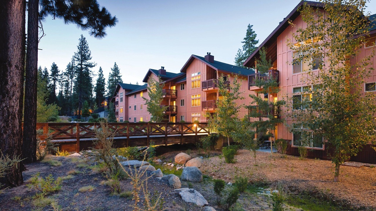 Photo of Outdoor in Round Hill Village