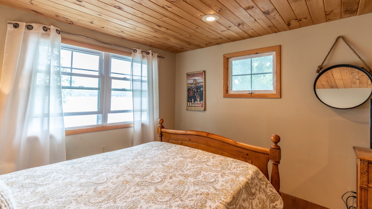 Photo of Bedroom in Town of Jerusalem
