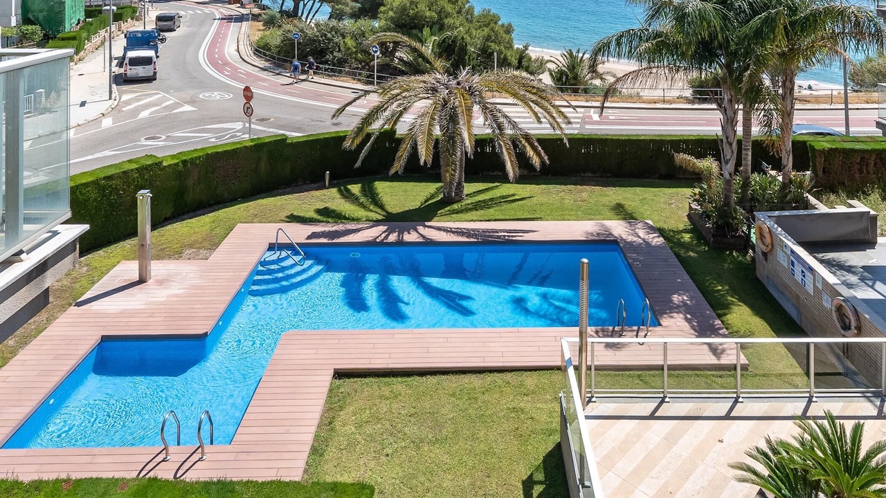 Photo of Outdoor in Miami Platja