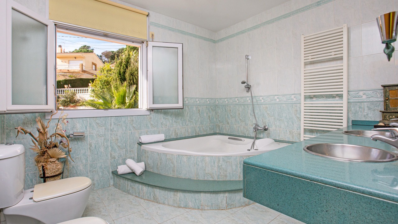 Photo of Bathroom in Lloret de Mar