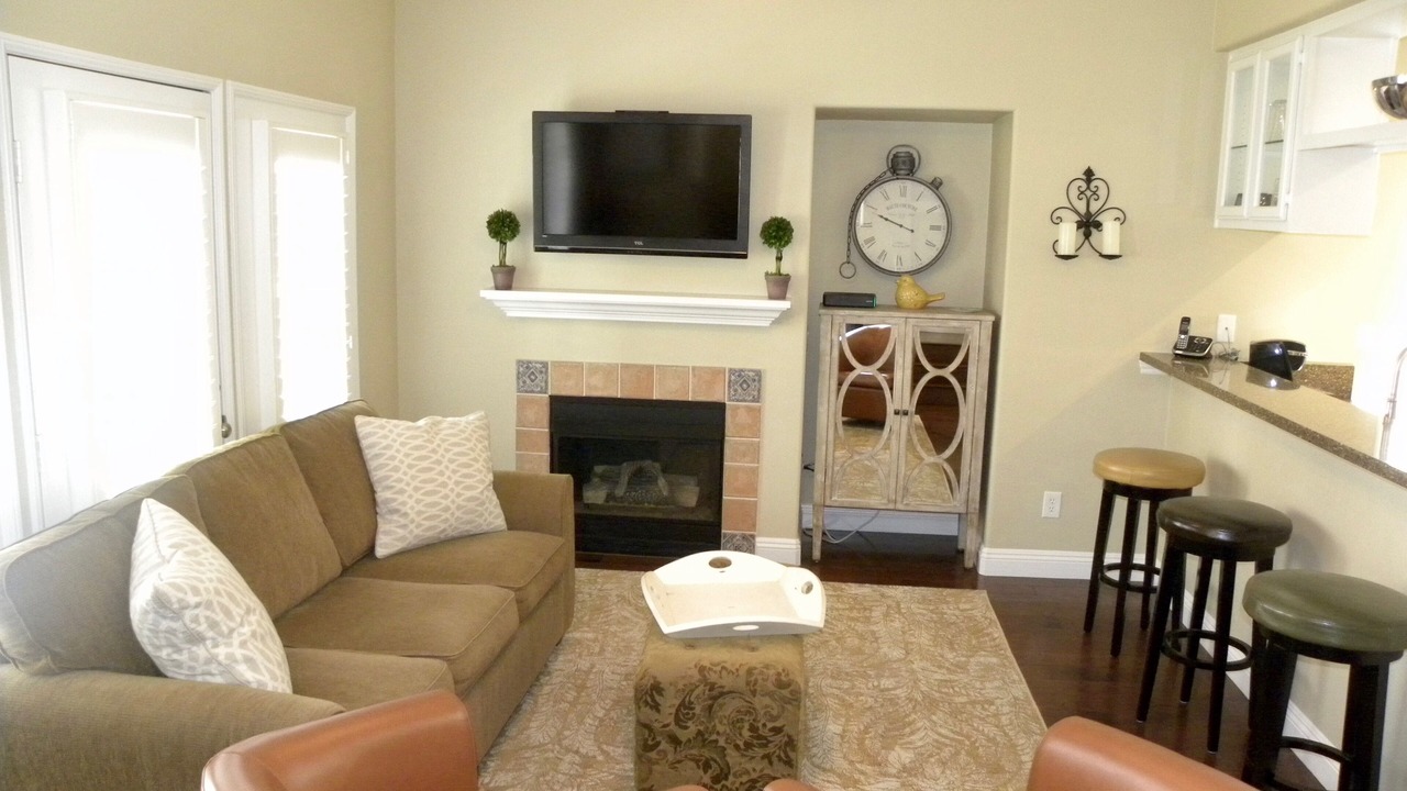 Photo of Livingroom in Orchard Hills