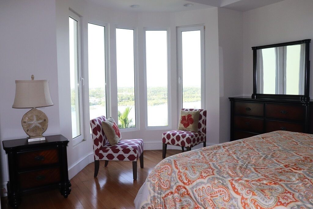 Photo of Bedroom in Nassau