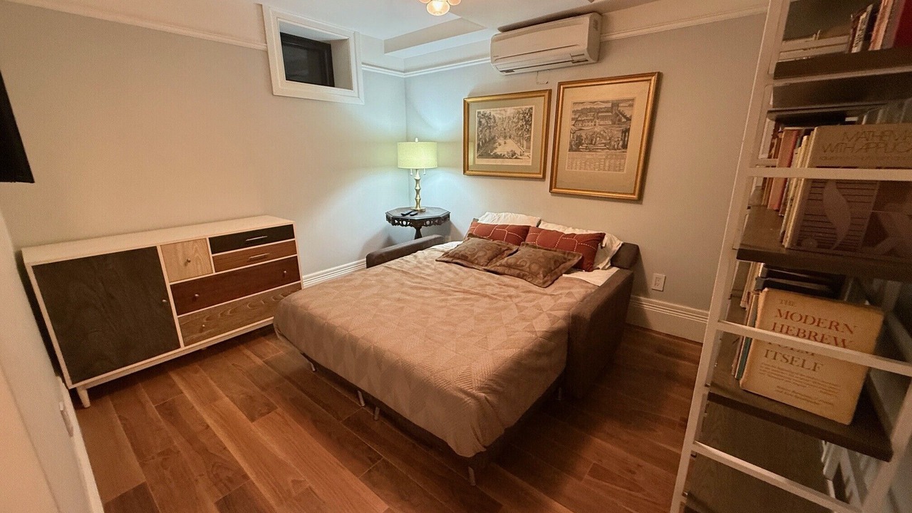 Photo of Bedroom in Upper Manhattan