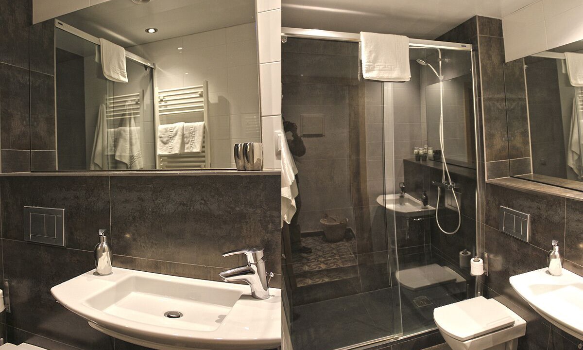 Photo of Bathroom in Amer