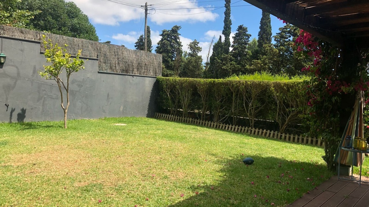 Photo of Outdoor in Charneca