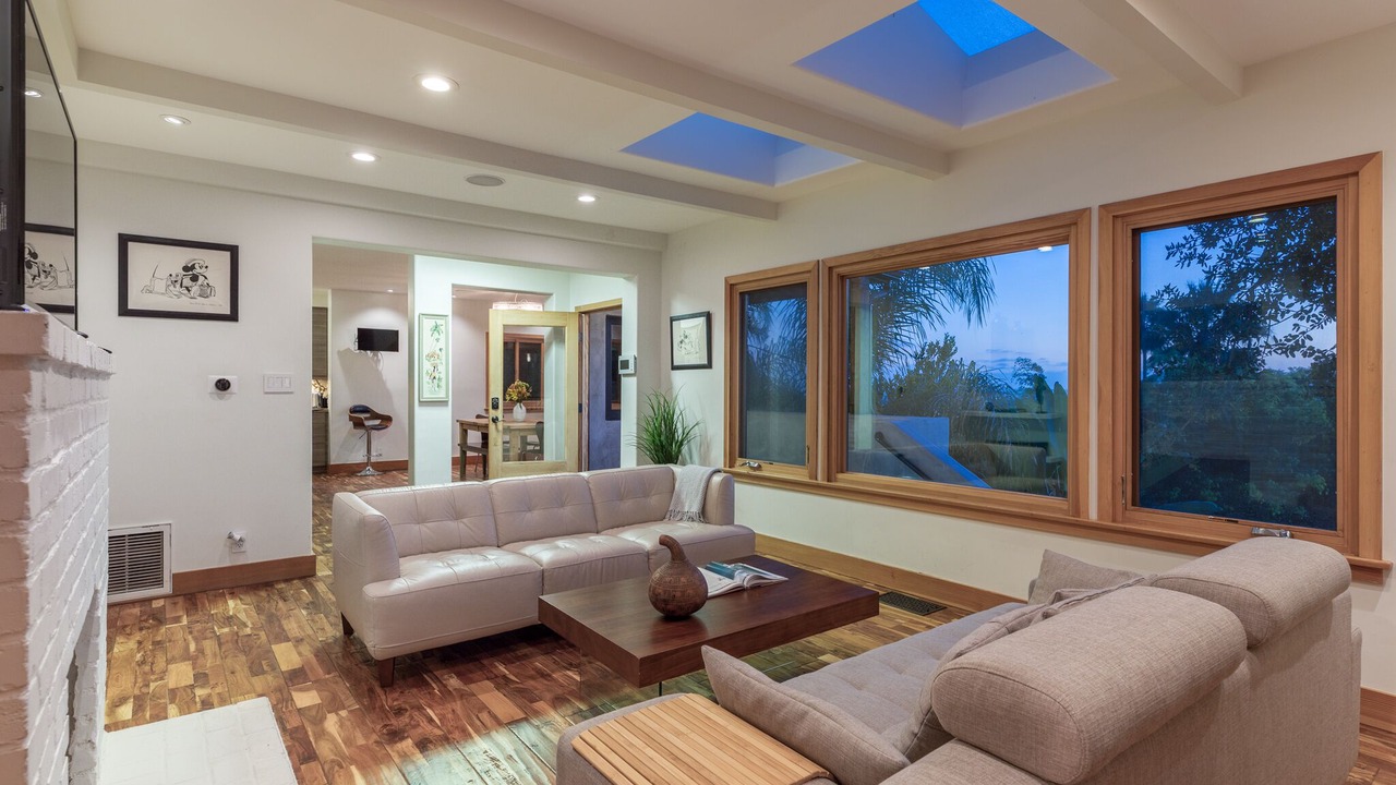 Photo of Bedroom in Hollywood Dell
