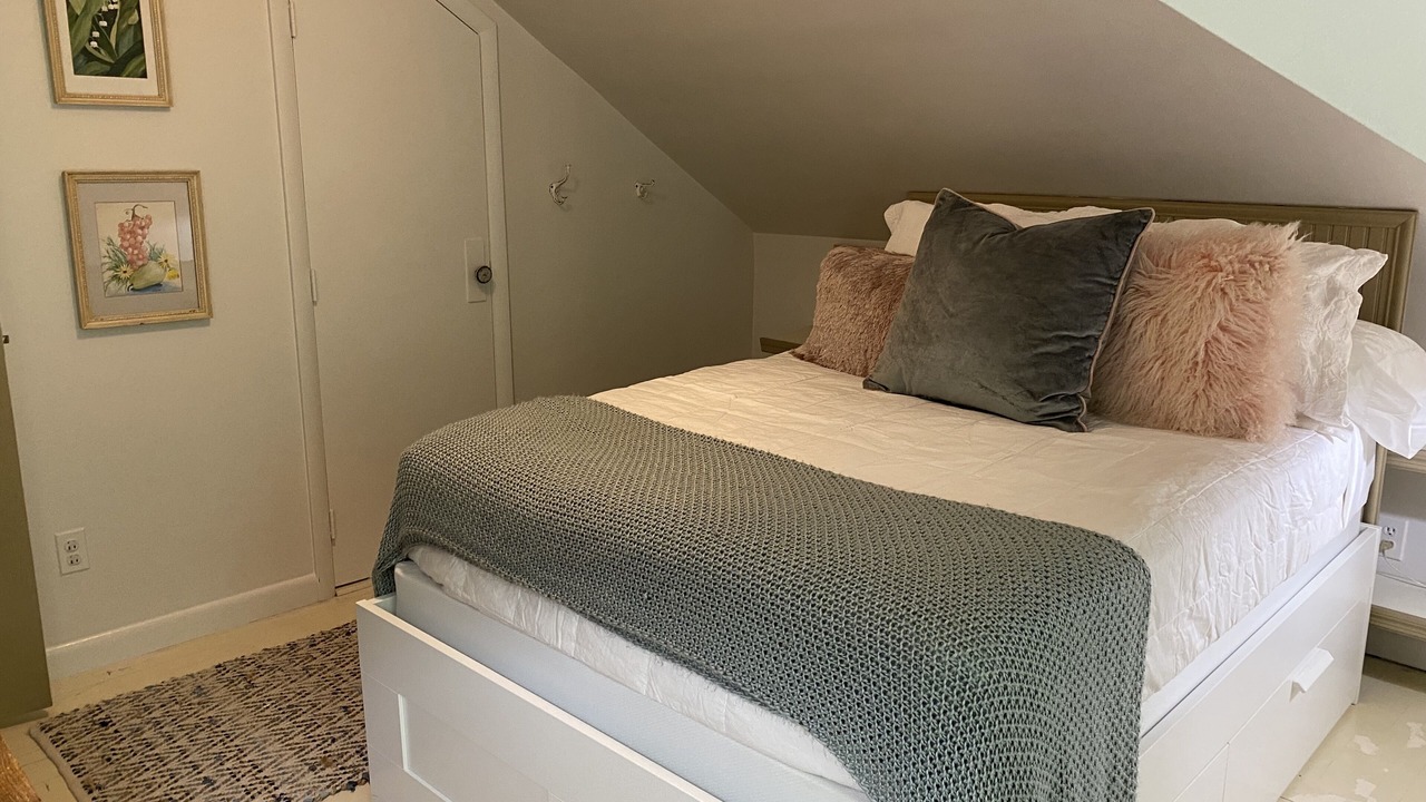 Photo of Bedroom in Town of Orangetown