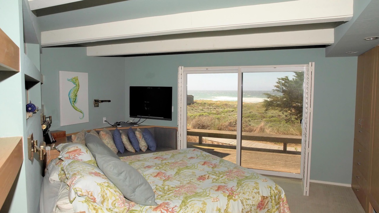 Photo of Bedroom in Castroville