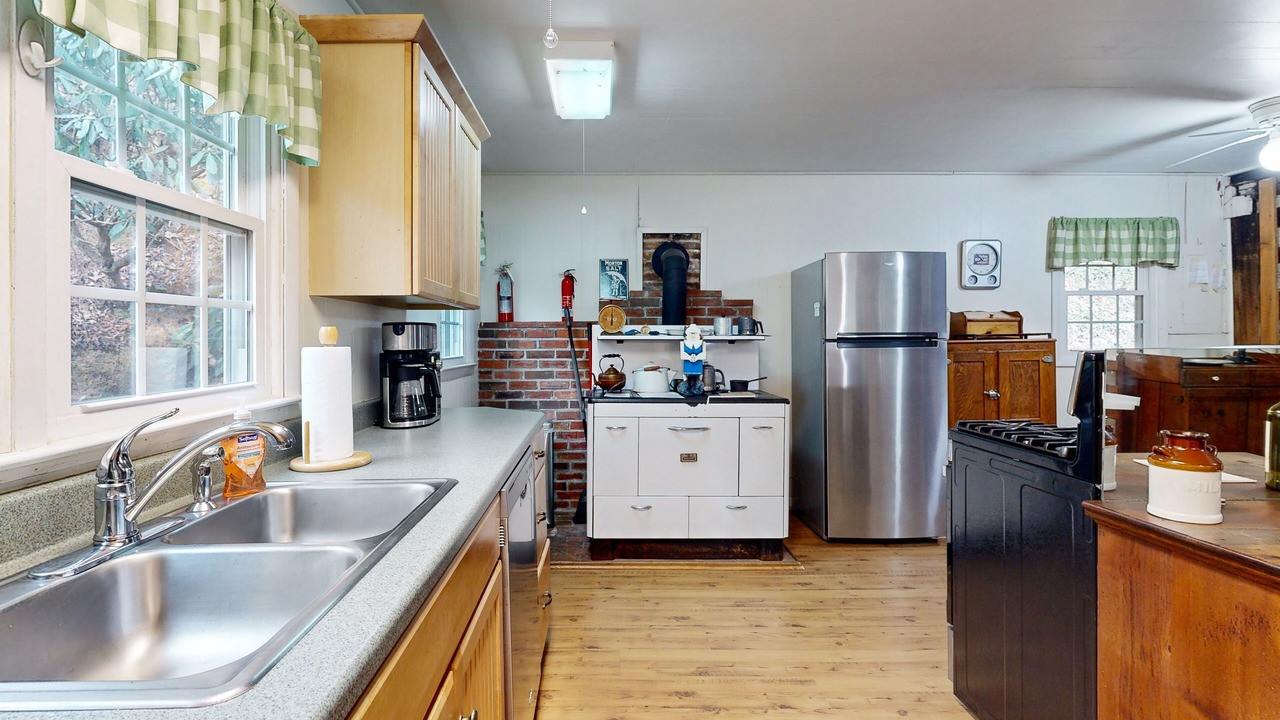 Photo of Kitchen in Sylva