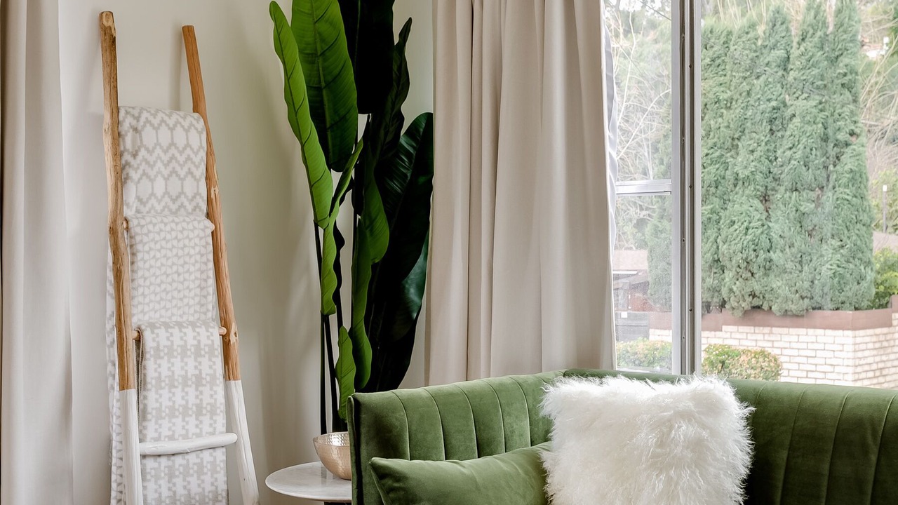 Photo of Livingroom in Hollywood Hills