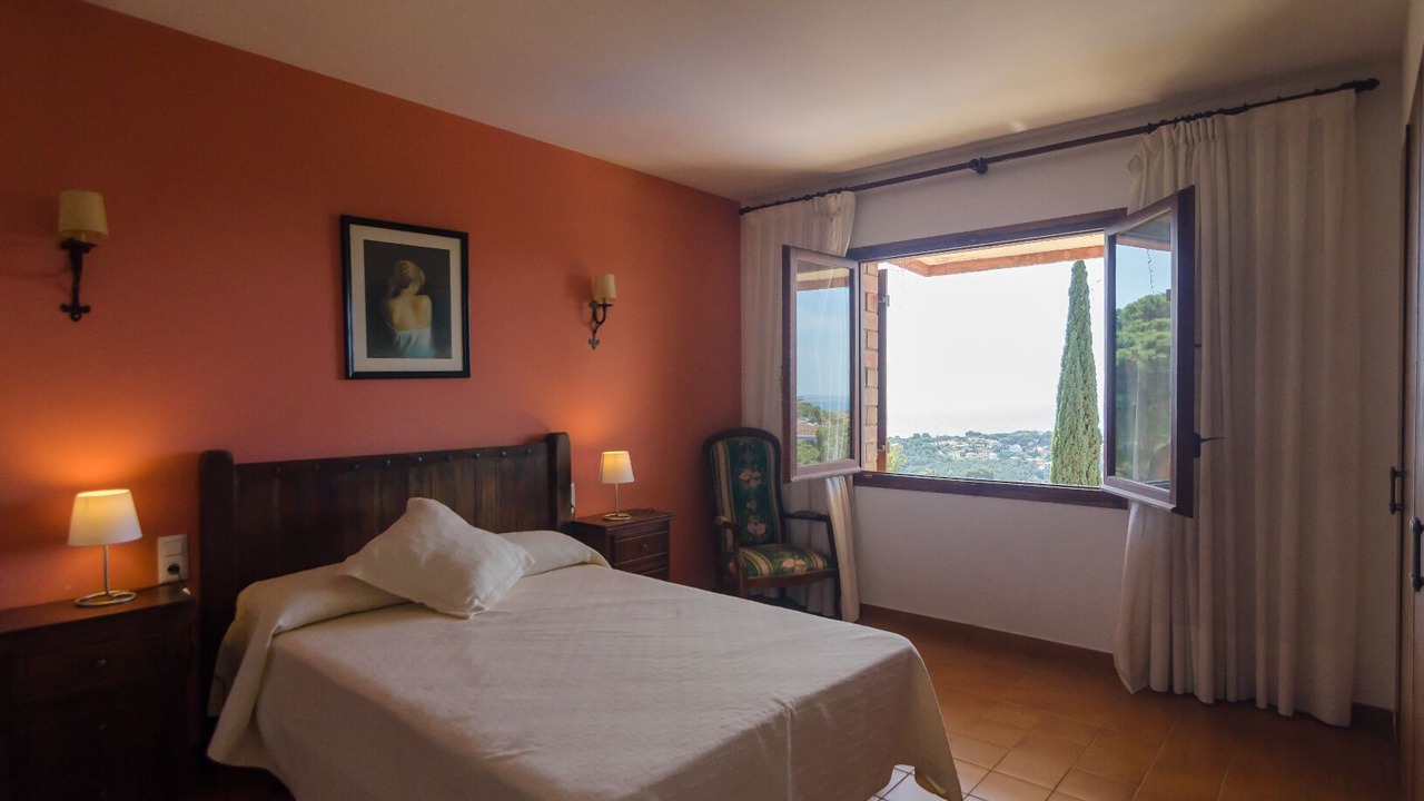 Photo of Bedroom in Lloret de Mar