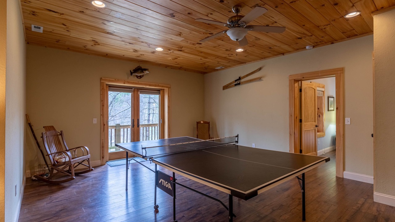 Photo of Bedroom in Elk Park