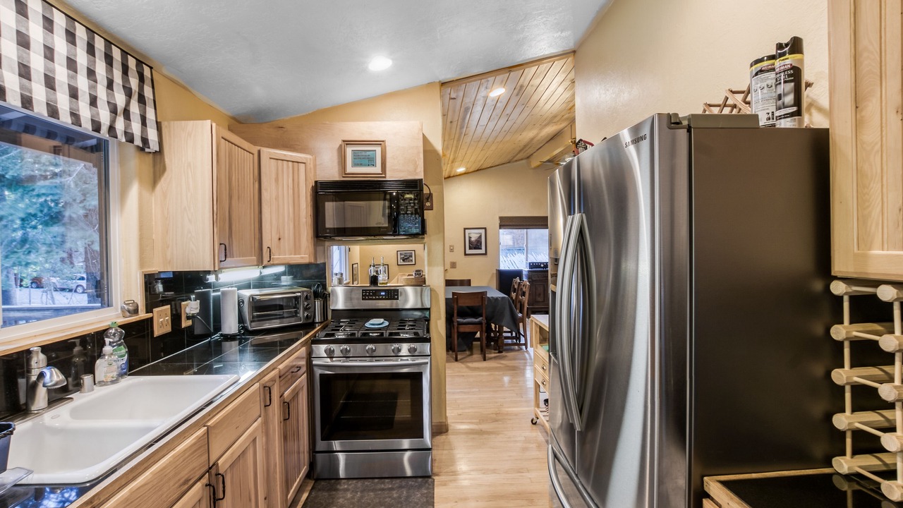 Photo of Kitchen in Donner Lake Woods