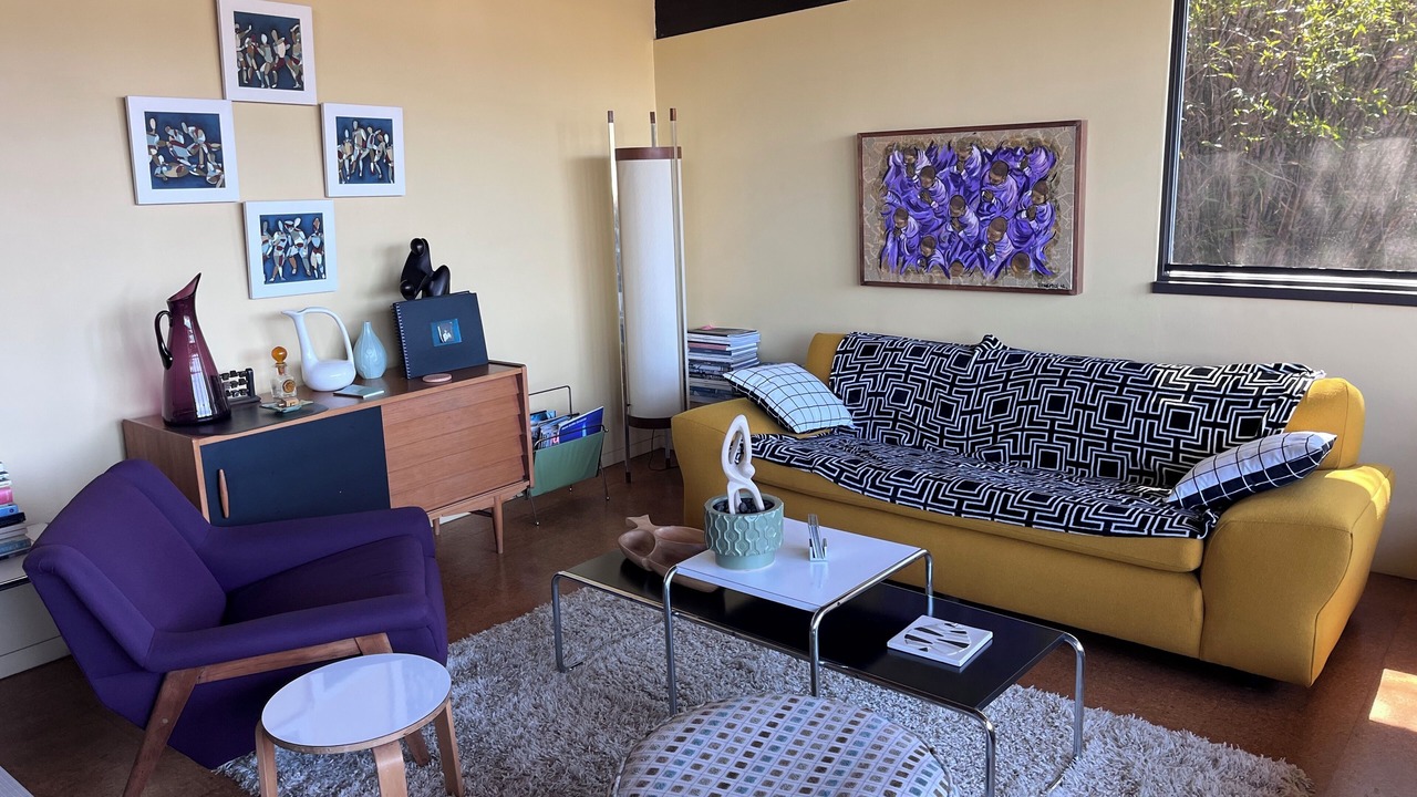 Photo of Livingroom in Silver Lake