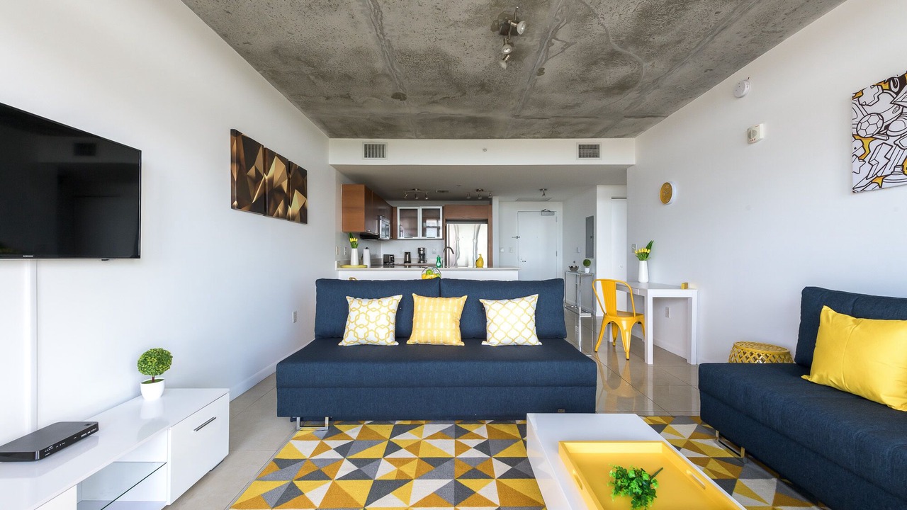 Photo of Livingroom in Midtown