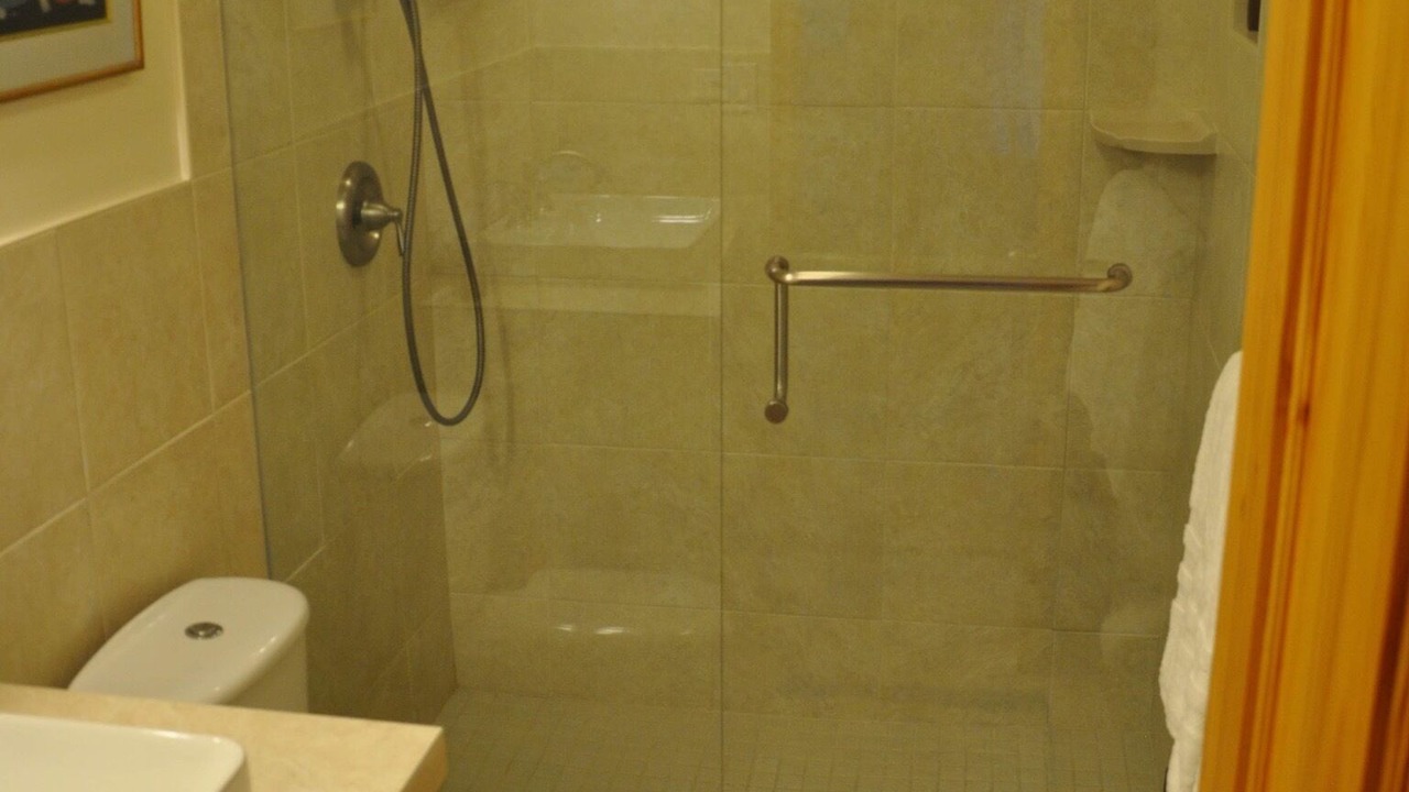 Photo of Bathroom in Gambier