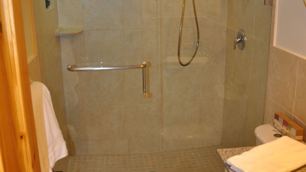 Photo of Bathroom in Gambier