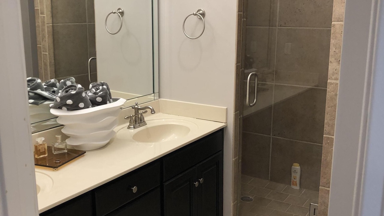 Photo of Bathroom in Oxford