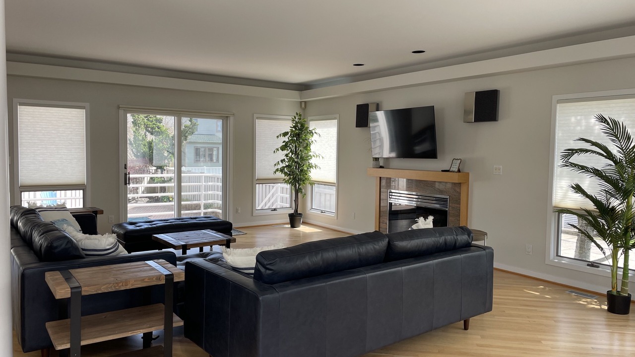 Photo of Livingroom in Margate City