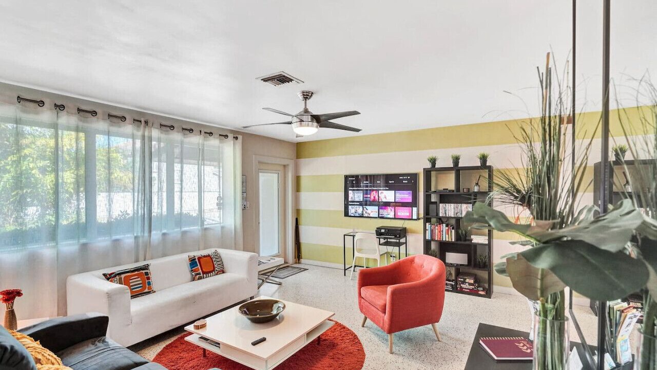 Photo of Livingroom in Wilton Manors