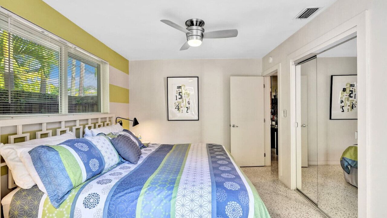 Photo of Bedroom in Wilton Manors