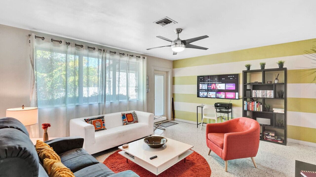 Photo of Livingroom in Wilton Manors