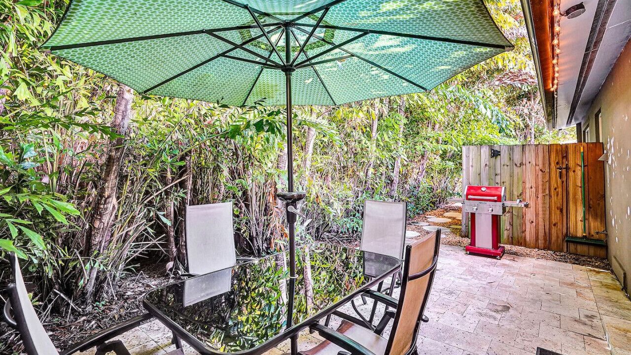 Photo of Outdoor in Wilton Manors