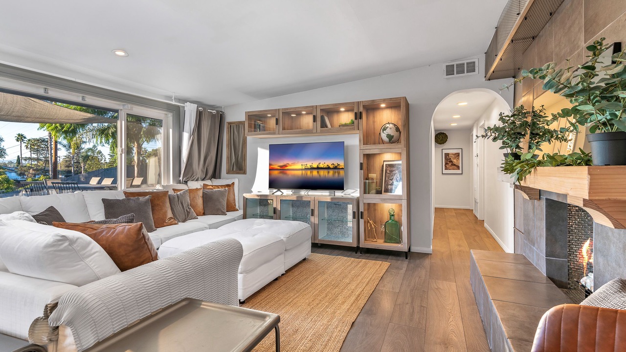 Photo of Livingroom in Vista
