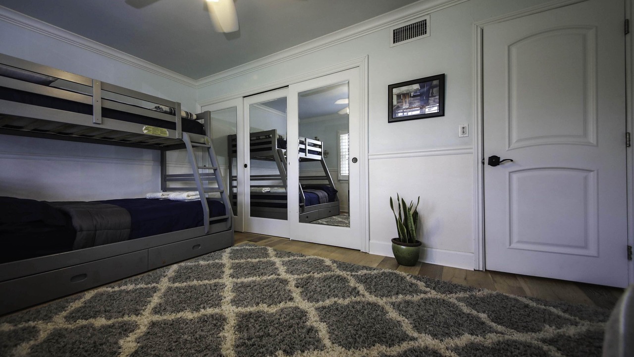 Photo of Bedroom in North Tustin