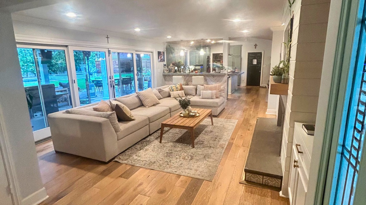 Photo of Livingroom in North Tustin
