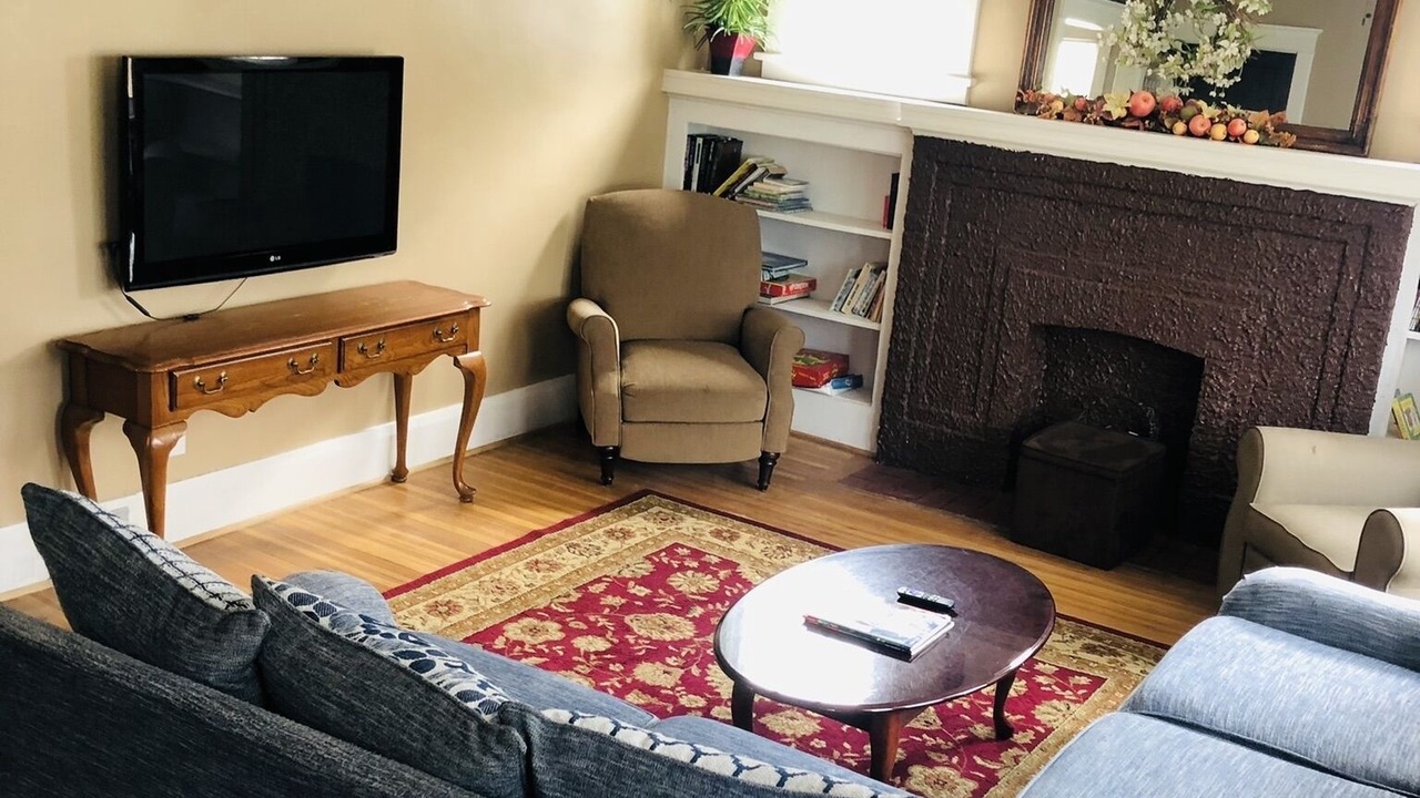 Photo of Livingroom in North Buffalo