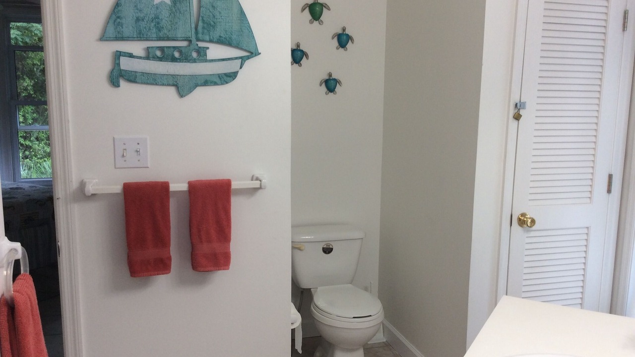 Photo of Bathroom in Calvin Hill