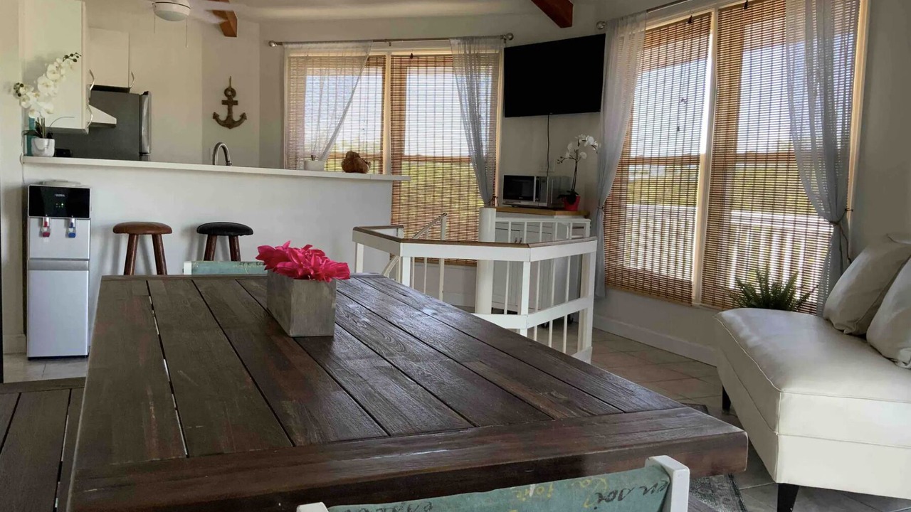 Photo of Livingroom in Calvin Hill