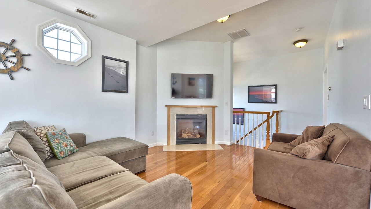 Photo of Livingroom in Ship Bottom