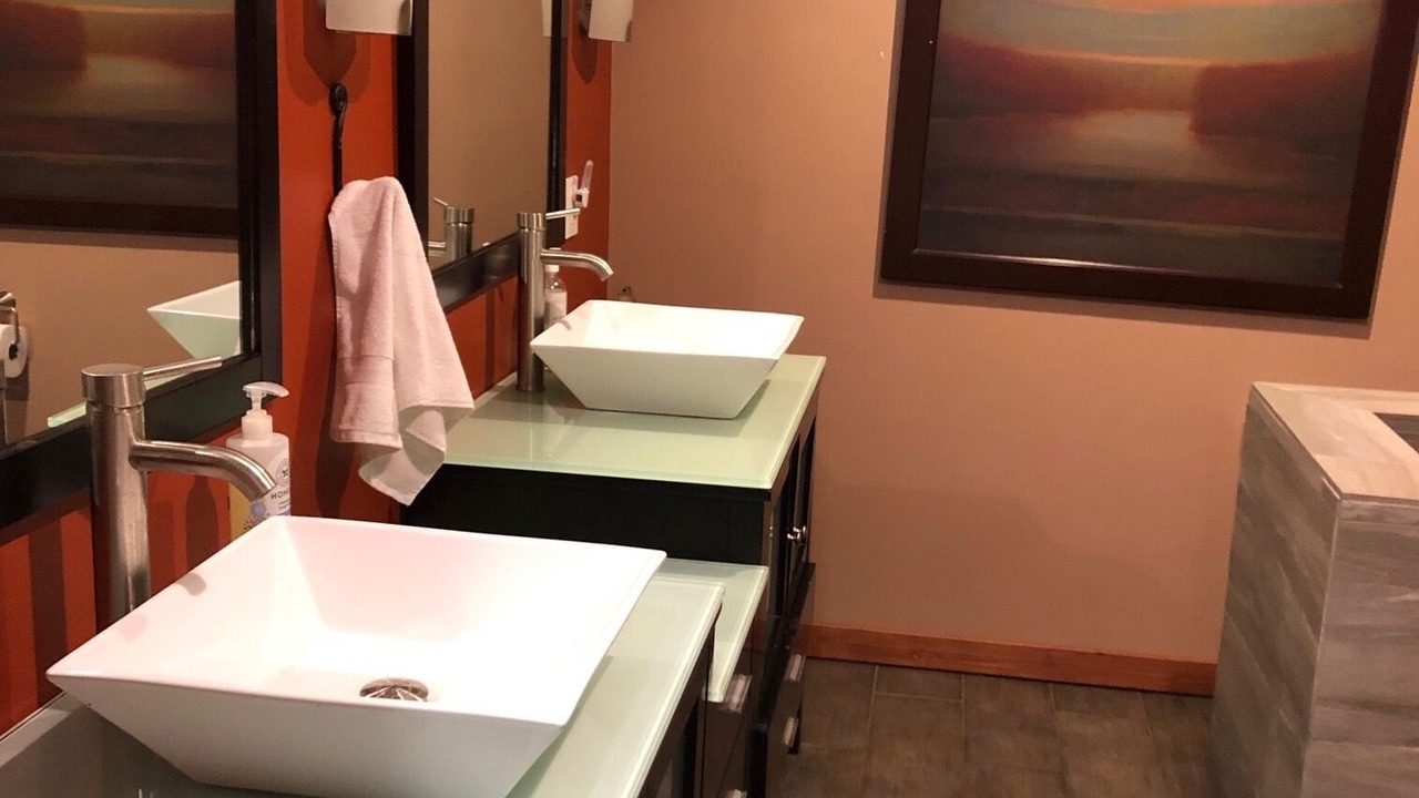 Photo of Bathroom in Old Towne