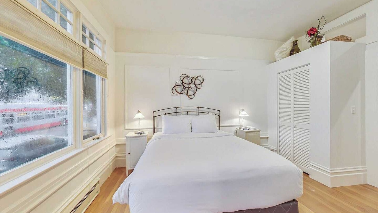 Photo of Others in Pacific Heights