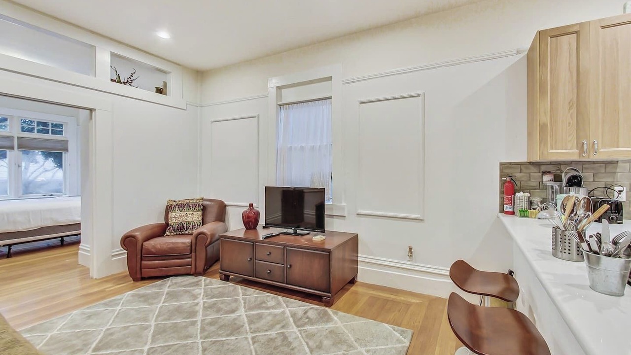 Photo of Livingroom in Pacific Heights