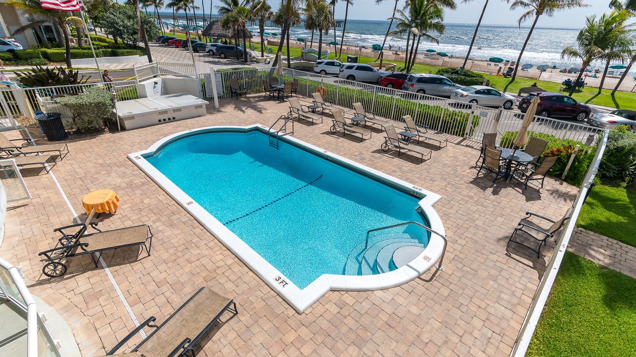 Photo of Outdoor in Deerfield Beach