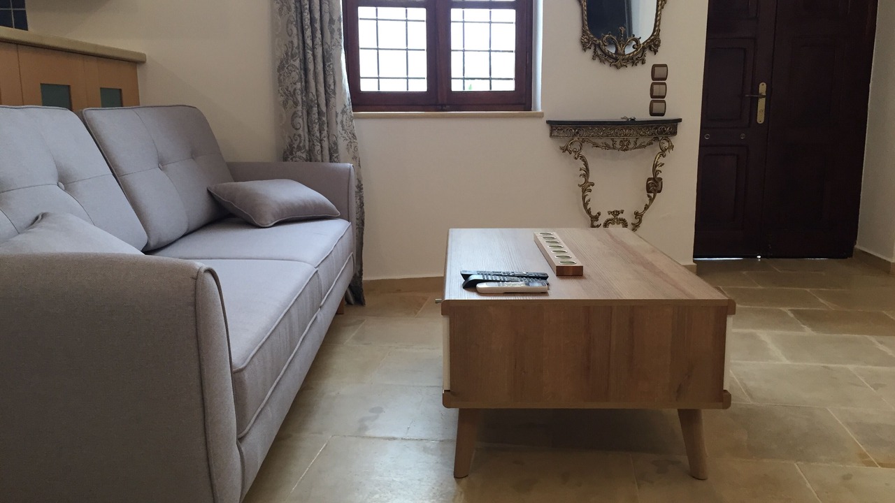 Photo of Livingroom in idhra