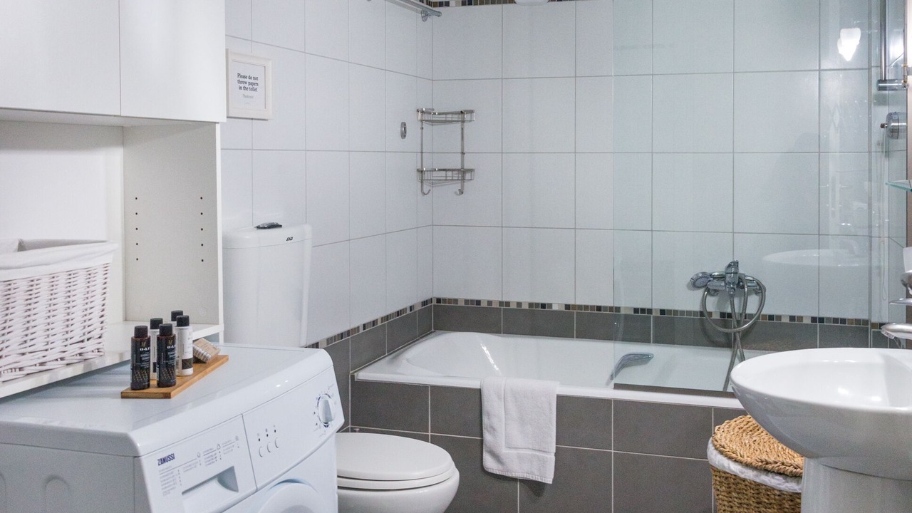 Photo of Bathroom in Marathitis