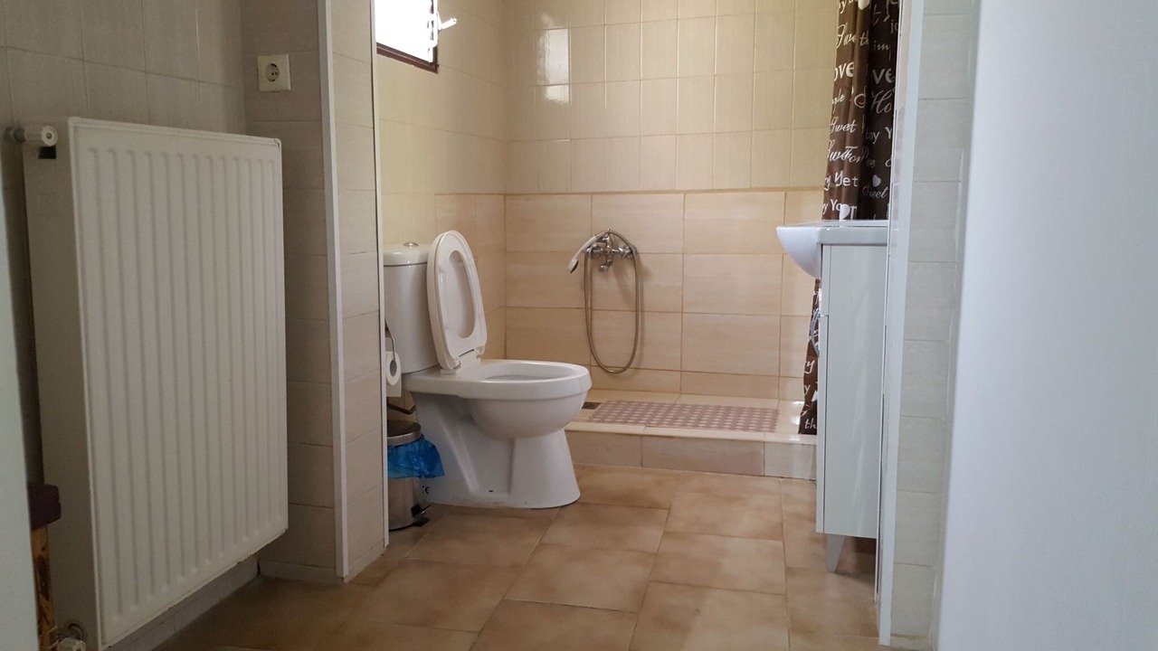 Photo of Bathroom in Markopoulo Mesogaias