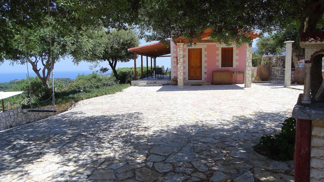 Photo of Outdoor in Douliana