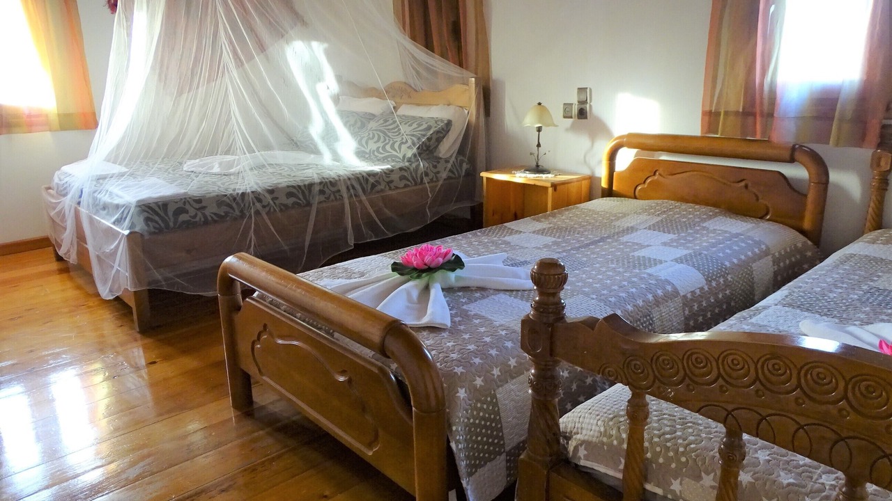 Photo of Bedroom in Douliana